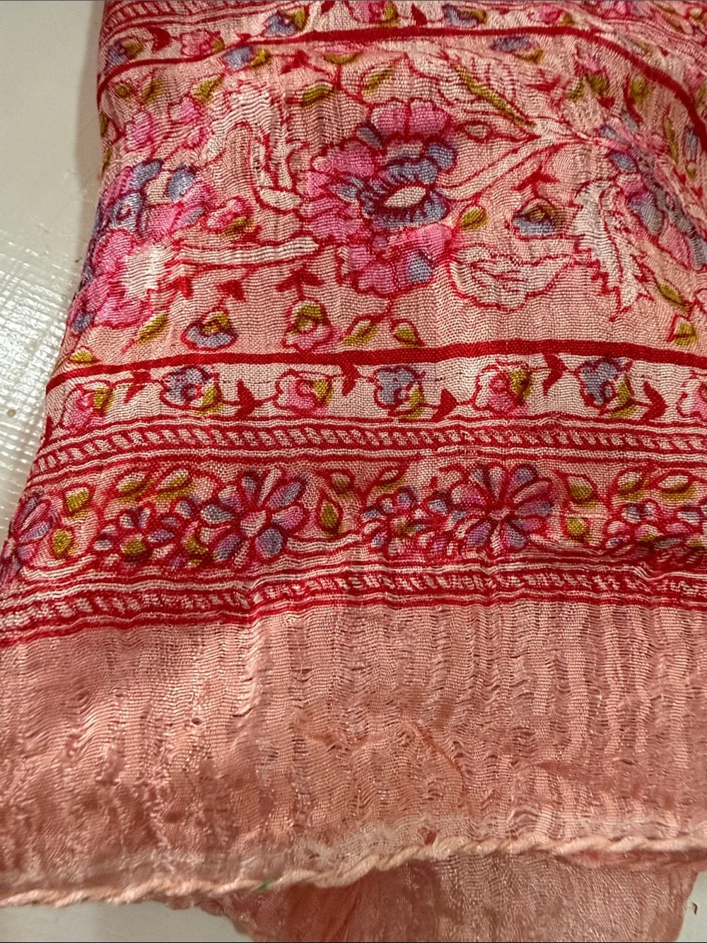 Vintage Delicate Pink Floral Silk Scarf 🧣 Hand Rolled edges 30”x34”